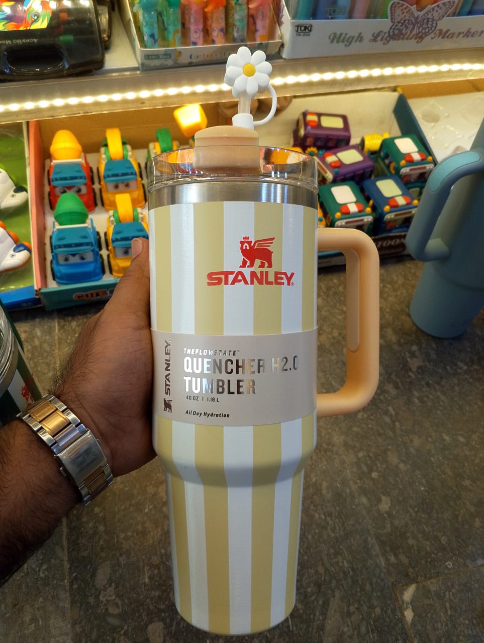 40oz Stanley Quencher H2.0 tumbler